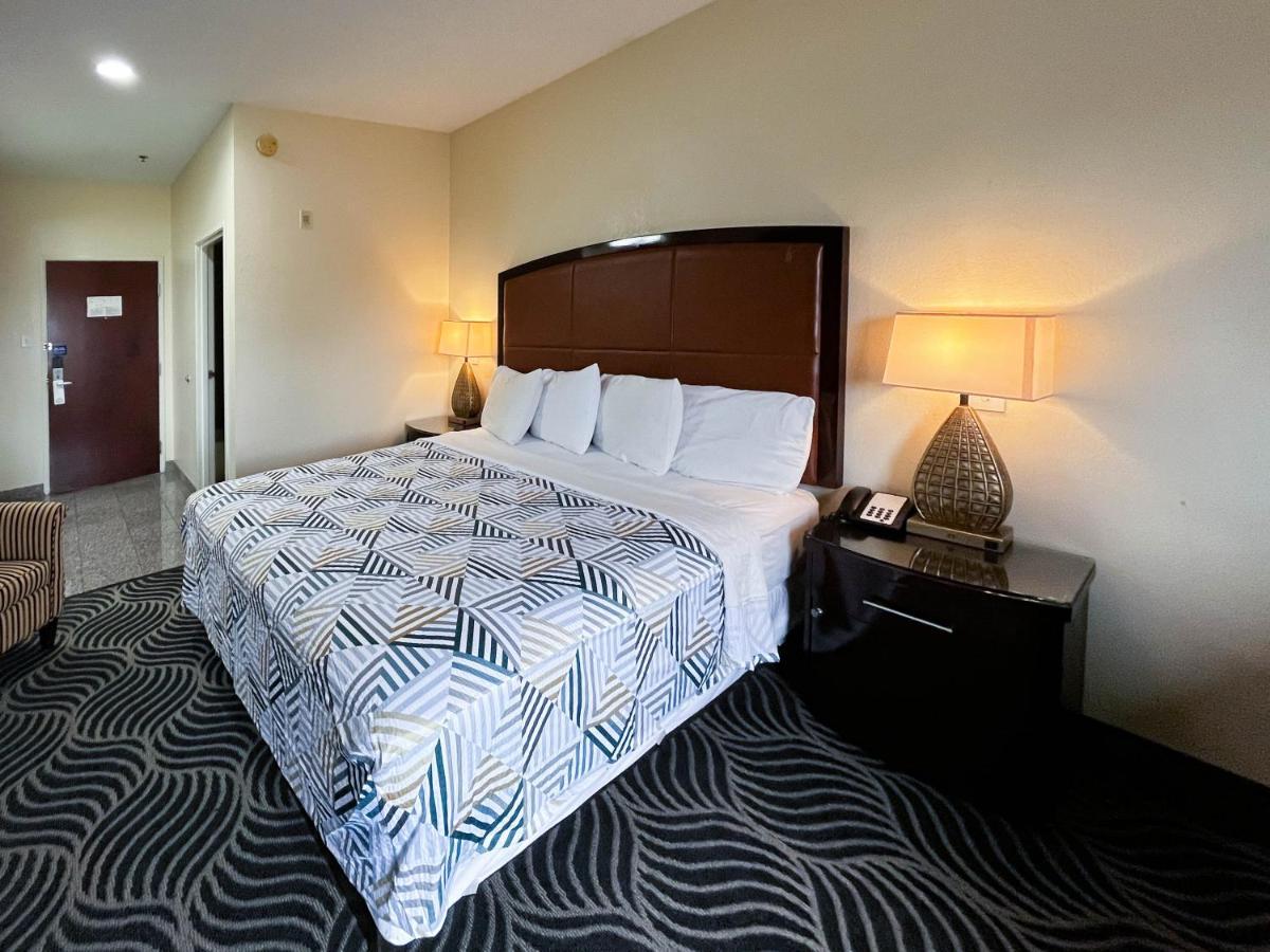 Executive Inn & Suites Breaux Bridge, La Екстер'єр фото