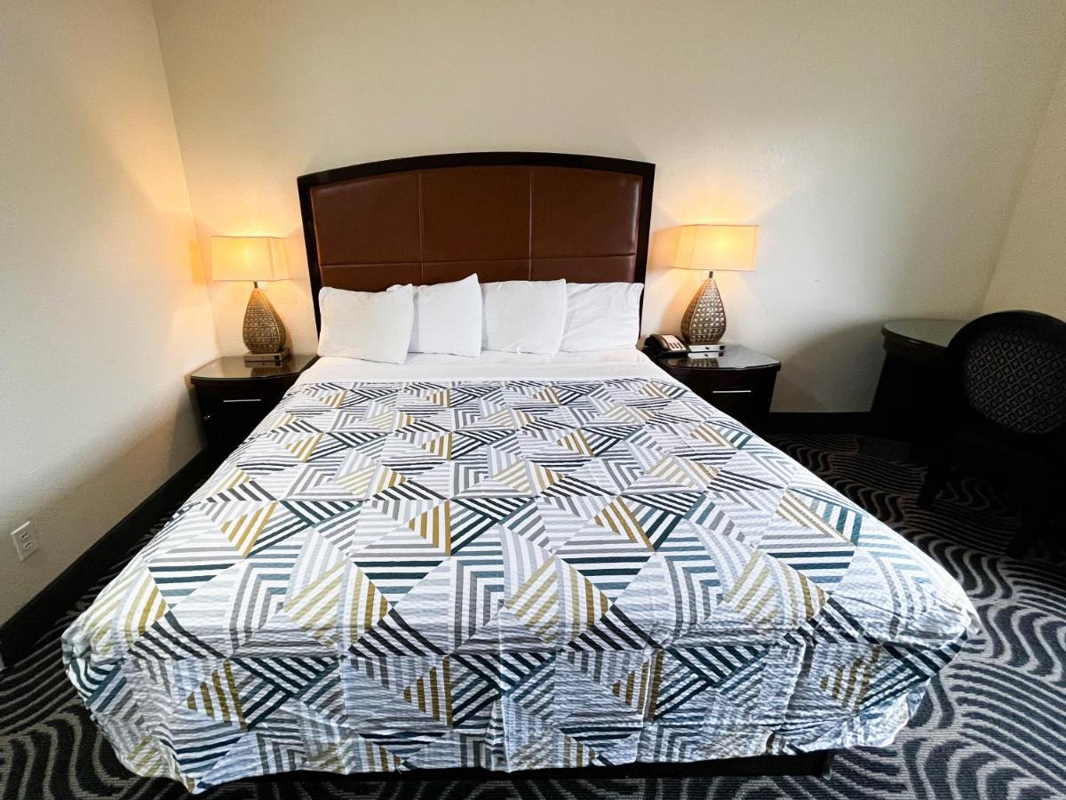 Executive Inn & Suites Breaux Bridge, La Екстер'єр фото